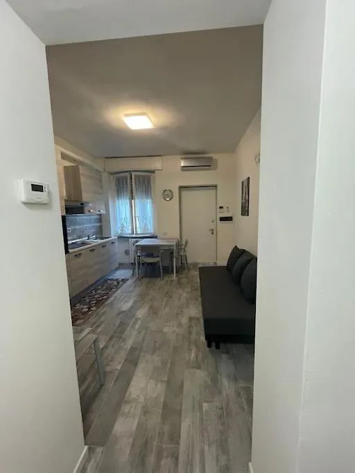 A Casa Di Laura Διαμέρισμα Carugate 0*,  Ιταλία